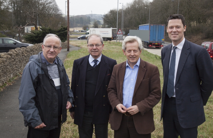 Gloucestershire MPs at A417 site 